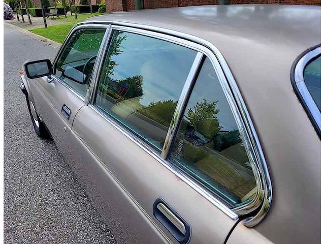Jaguar sovereign 4.2, 1986 - afbeelding 8 van  51