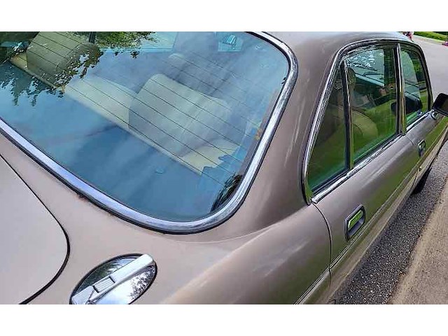 Jaguar sovereign 4.2, 1986 - afbeelding 49 van  51