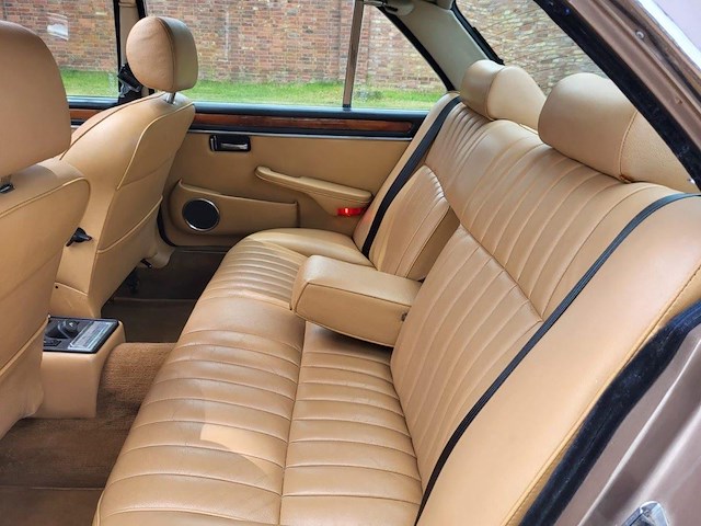 Jaguar sovereign 4,2 - afbeelding 30 van  56
