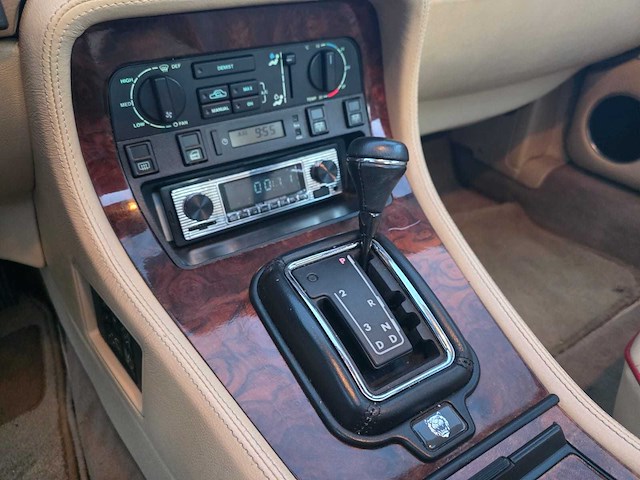 Jaguar sovereign oldtimer - afbeelding 5 van  38