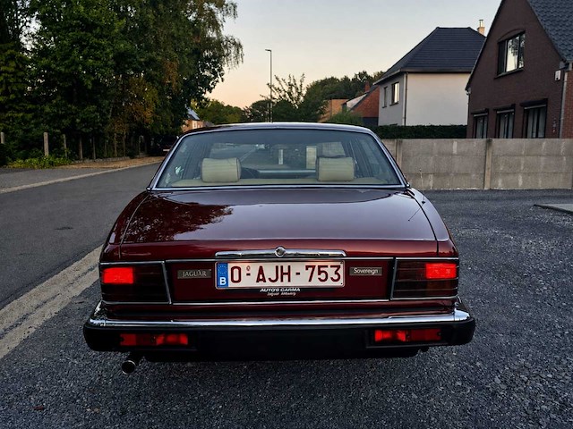 Jaguar sovereign oldtimer - afbeelding 34 van  38