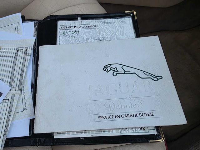 Jaguar sovereign oldtimer - afbeelding 27 van  38
