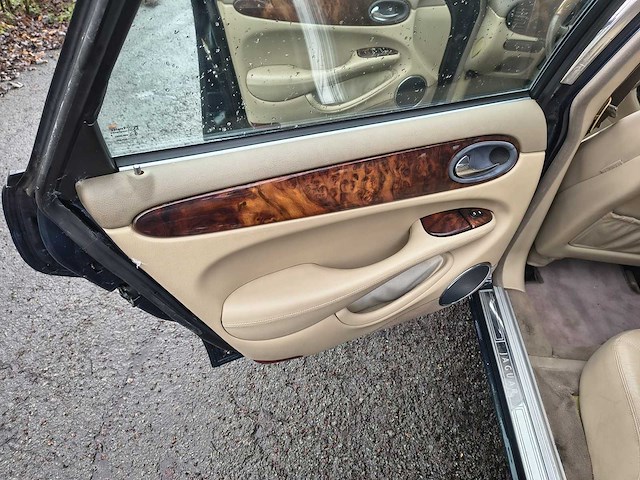 Jaguar sovereign v8 - 1999 - afbeelding 2 van  24