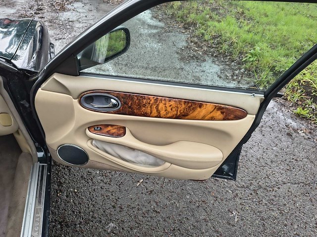 Jaguar sovereign v8 - 1999 - afbeelding 6 van  24