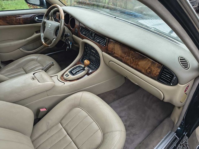Jaguar sovereign v8 - 1999 - afbeelding 7 van  24