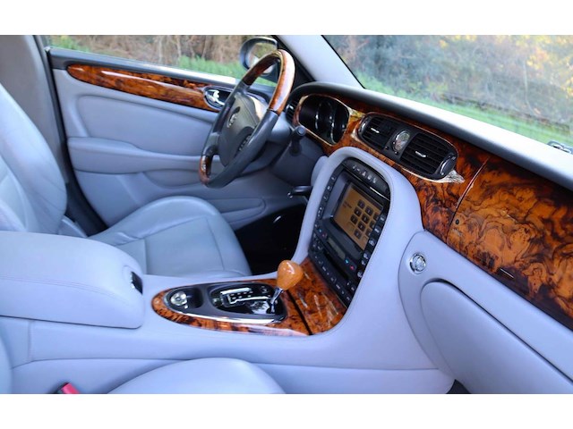 Jaguar sovereign xj6,2003 - afbeelding 11 van  44