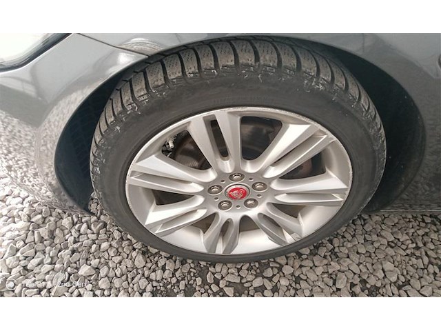 Jaguar xe 2.0 d prestige, 2018 - afbeelding 2 van  47