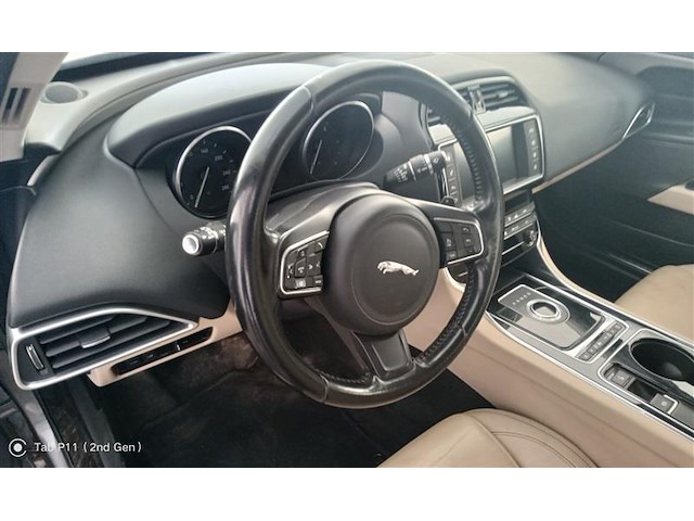 Jaguar xe 2.0 d prestige, 2018 - afbeelding 9 van  47