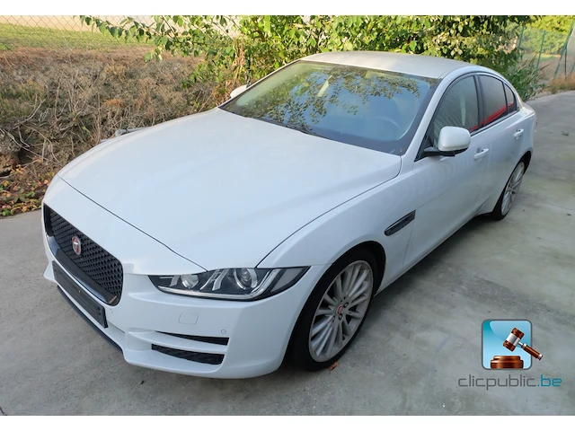 Jaguar xe - afbeelding 1 van  49