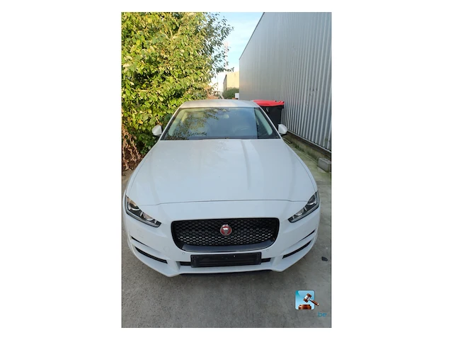 Jaguar xe - afbeelding 12 van  49