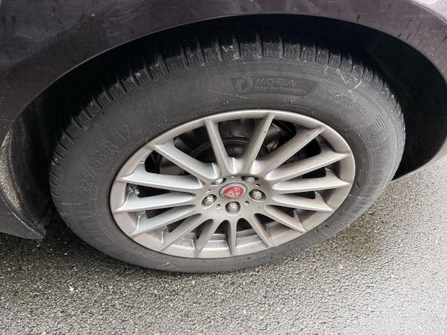 Jaguar xf 2.0 d pure 180 at, 2017 - afbeelding 16 van  29