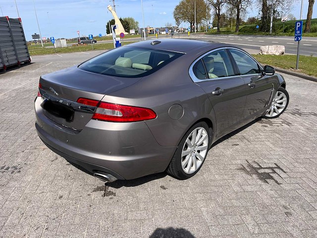 Jaguar xf-s 3.0 v6 diesel - afbeelding 11 van  18