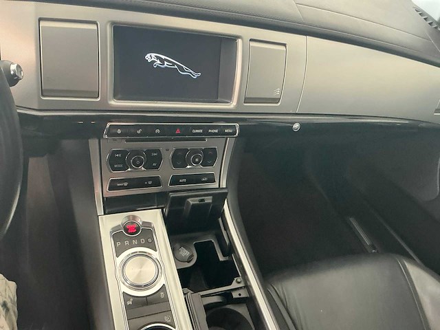 Jaguar xf sportbrake stationwagen - afbeelding 13 van  13
