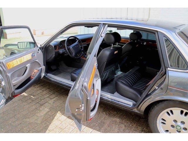 Jaguar xj 12 , 1994 - afbeelding 10 van  42