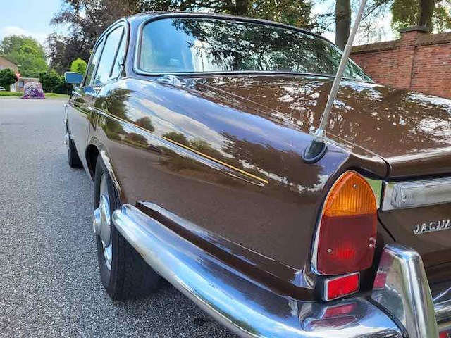 Jaguar xj 4.2, 1977 - afbeelding 15 van  51