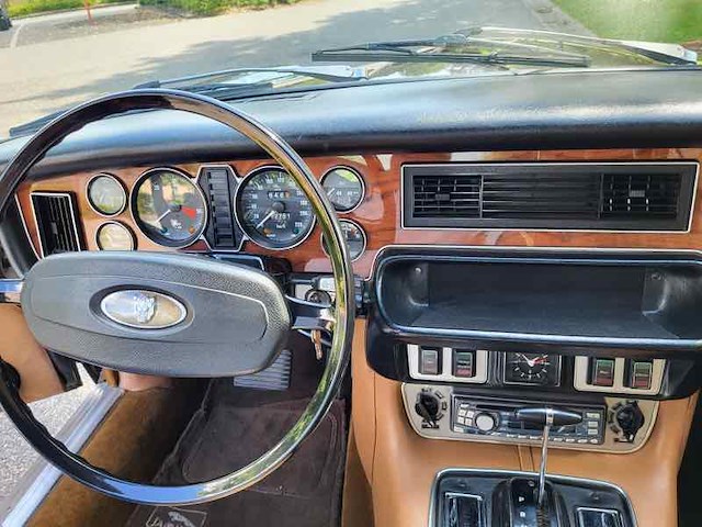 Jaguar xj 4.2, 1977 - afbeelding 38 van  51