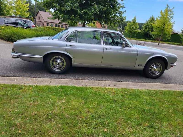 Jaguar xj 4.2,1978 - afbeelding 3 van  50