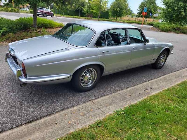 Jaguar xj 4.2,1978 - afbeelding 4 van  50