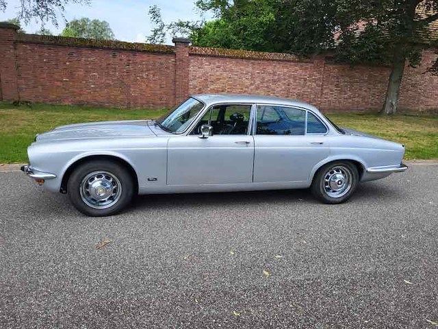 Jaguar xj 4.2,1978 - afbeelding 21 van  50