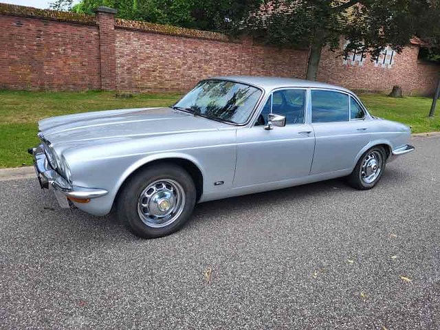 Jaguar xj 4.2,1978 - afbeelding 22 van  50