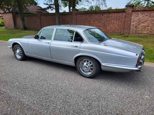 Jaguar xj 4.2,1978 - afbeelding 24 van  50