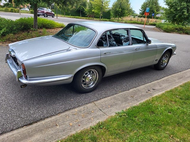Jaguar xj 4,2 - afbeelding 4 van  55