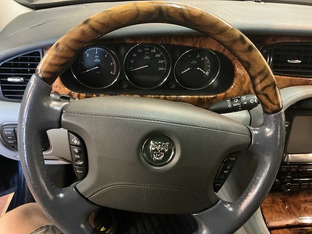Jaguar xj 6 d personenauto - afbeelding 3 van  12