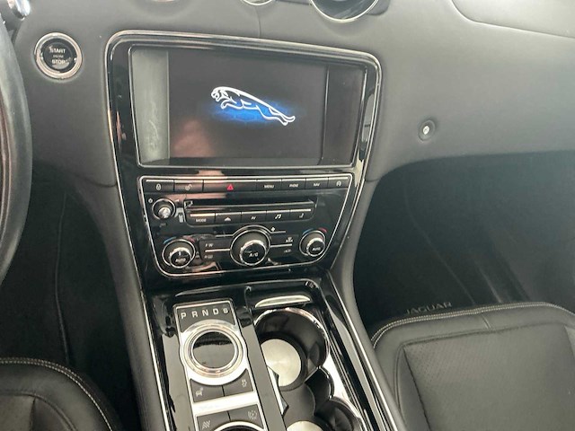 Jaguar xj personenauto - afbeelding 3 van  14