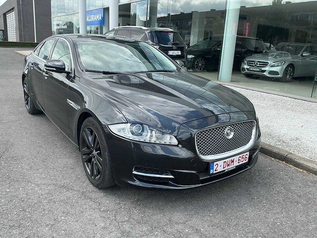 Jaguar xj personenauto - afbeelding 9 van  14