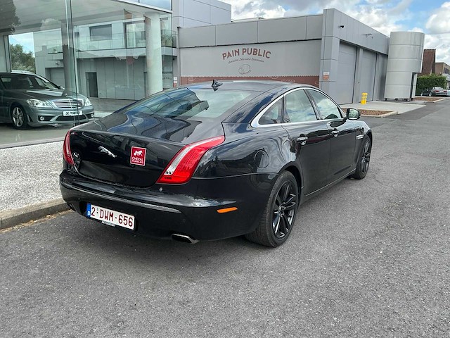 Jaguar xj personenauto - afbeelding 10 van  14