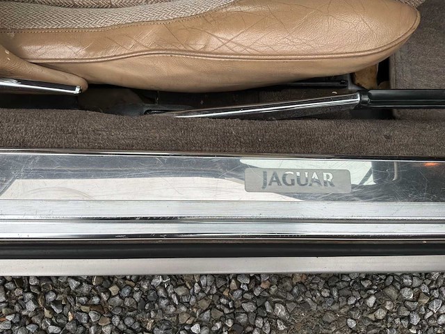 Jaguar xj-s engelse vintage auto's > 15 - afbeelding 30 van  58