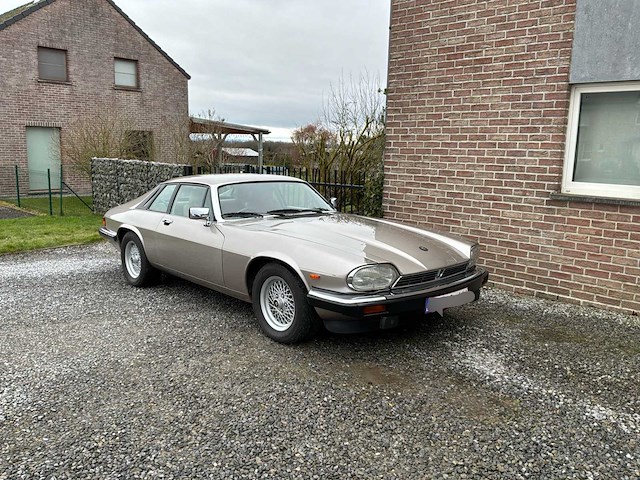 Jaguar xj-s engelse vintage auto's > 15 - afbeelding 55 van  58