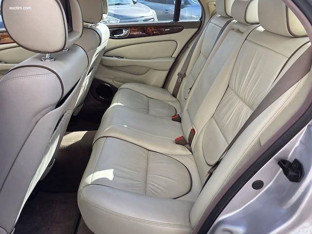 Jaguar xj sovereign 2004 - afbeelding 2 van  44