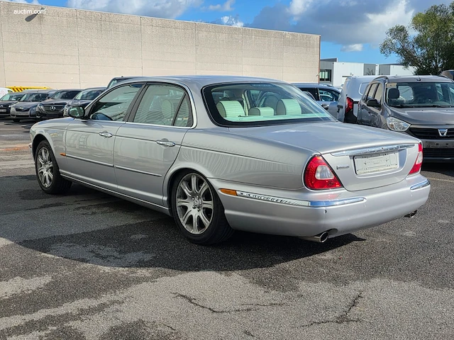 Jaguar xj sovereign 2004 - afbeelding 34 van  44