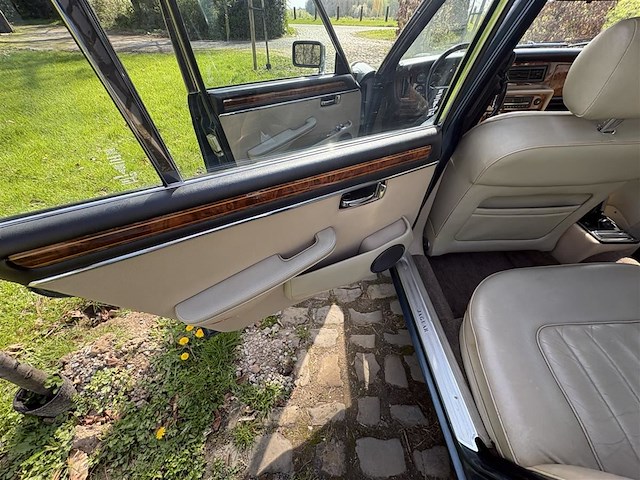 Jaguar xj12 s3 - afbeelding 10 van  29