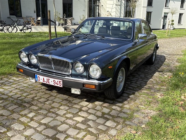 Jaguar xj12 s3 - afbeelding 1 van  29