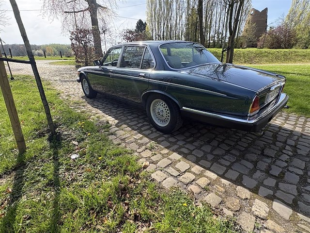 Jaguar xj12 s3 - afbeelding 24 van  29