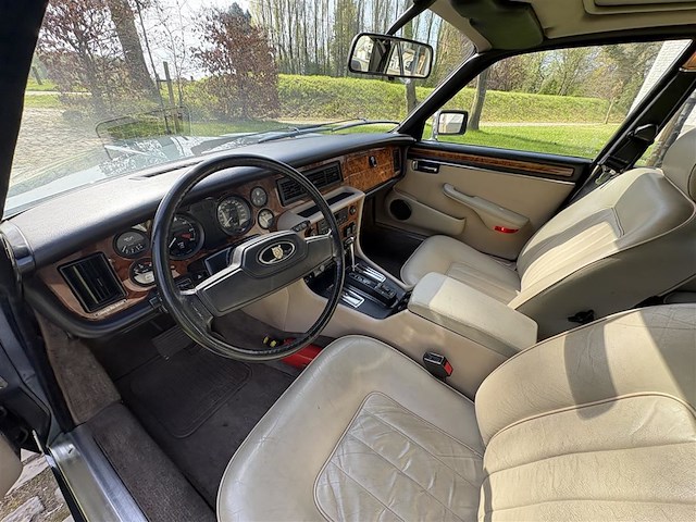 Jaguar xj12 s3 - afbeelding 29 van  29