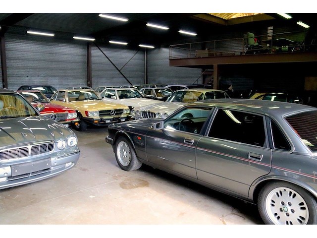 Jaguar xj12 - afbeelding 31 van  42