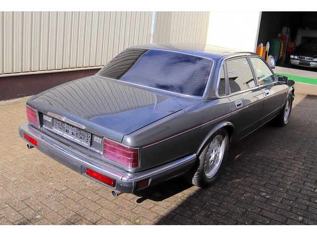 Jaguar xj12 - afbeelding 42 van  42