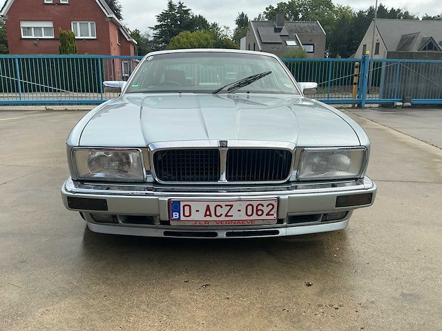 Jaguar xj40 chasseur stealth evo (nr 029) - afbeelding 2 van  52