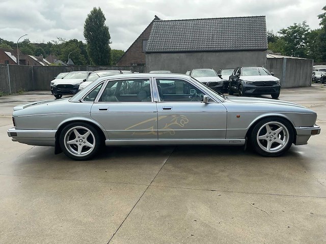 Jaguar xj40 chasseur stealth evo (nr 029) - afbeelding 4 van  52