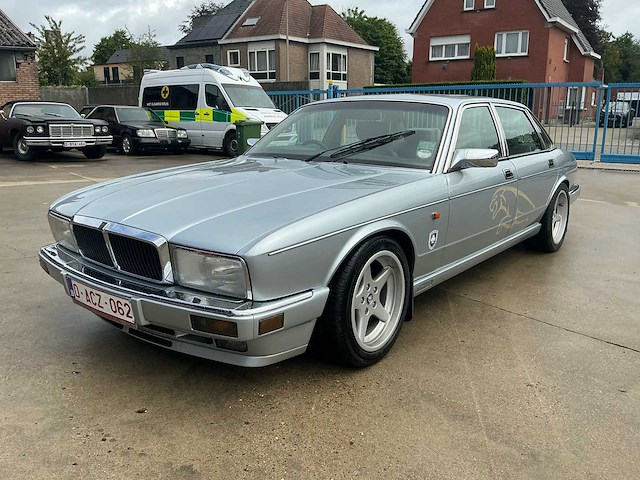 Jaguar xj40 chasseur stealth evo (nr 029) - afbeelding 1 van  50