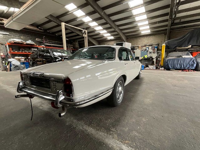 Jaguar xj42 jaguar - afbeelding 66 van  68