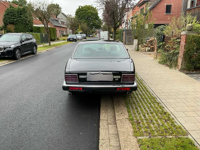 Jaguar xj6 3.6 oldtimer – 1989 – 80.845 km – volledige onderhoudshistorie - afbeelding 26 van  39