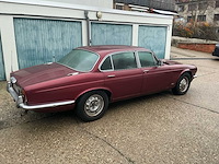 Jaguar xj6 berline automaat oldtimer - afbeelding 45 van  74