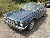 Jaguar xj6