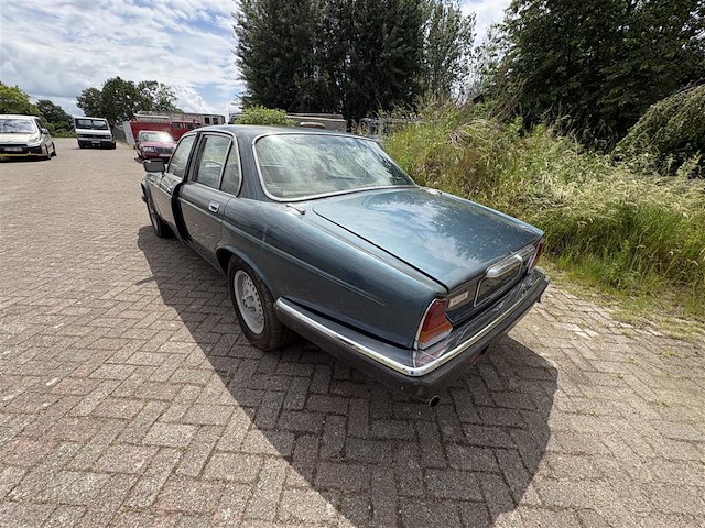 Jaguar xj6 - afbeelding 13 van  19