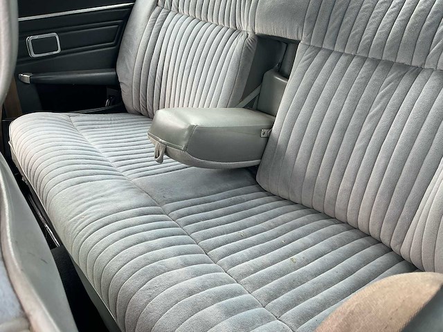 Jaguar xj6c series 2 oldtimer - afbeelding 18 van  36