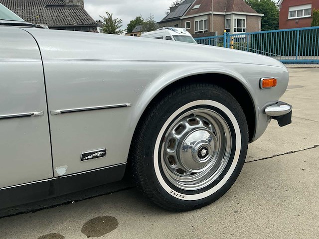 Jaguar xj6c series 2 oldtimer - afbeelding 22 van  36